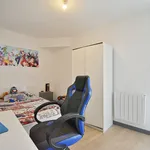 Appartement de 57 m² avec 3 chambre(s) en location à CESSIEU