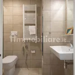 Rent 1 bedroom apartment of 21 m² in Florence