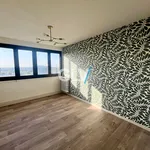 Appartement de 64 m² avec 3 chambre(s) en location à LilleT