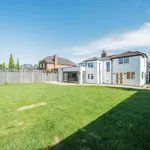 Rent 4 bedroom house in Berkshire