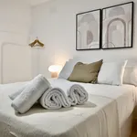 Rent 1 bedroom apartment of 30 m² in Madrid