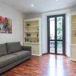 Rent 4 bedroom apartment of 90 m² in Milan