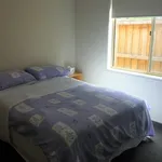 Rent 4 bedroom house in Torquay