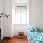 Rent 5 bedroom apartment in Lisbon