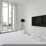 Appartement de 100 m² avec 3 chambre(s) en location à Paris