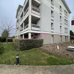 Appartement de 101 m² avec 3 chambre(s) en location à Trappes