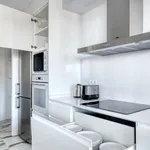 Rent 4 bedroom apartment of 145 m² in Barcelona