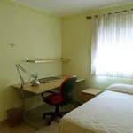 Alquilo 2 dormitorio apartamento de 60 m² en Seville']