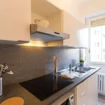 Rent a room of 70 m² in milan