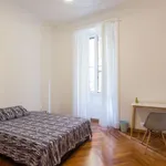 Rent a room in milan