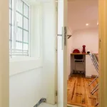 Rent 1 bedroom apartment in lisbon