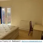 Rent 3 bedroom flat in Newcastle upon Tyne