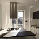 Rent 3 bedroom apartment of 90 m² in Milano