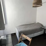 Rent a room of 110 m² in lisbon