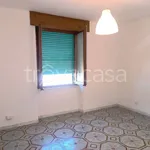 Affitto 2 camera appartamento di 70 m² in Latina