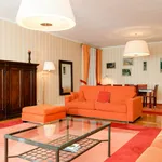 Rent 3 bedroom apartment of 200 m² in Florence