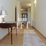 Rent 5 bedroom apartment of 160 m² in Roma