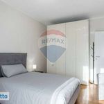 Affitto 4 camera appartamento di 108 m² in Turin