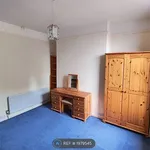 Rent 5 bedroom house in North East England