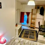 Rent 2 bedroom apartment in Lyon