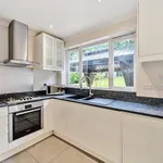 Rent 4 bedroom flat in Borough of Runnymede