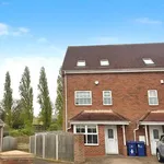 Rent 3 bedroom house in Yorkshire And The Humber