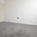 Rent 2 bedroom apartment in Portsmouth