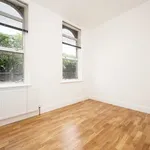 Rent 2 bedroom flat in London