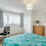 Rent 4 bedroom house in East Of England