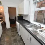 Rent 4 bedroom flat in West Midlands