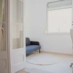 Rent a room in lisbon