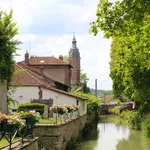 Rent 3 bedroom apartment of 100 m² in Crécy-la-Chapelle