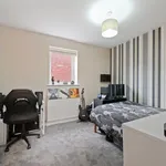 Rent 6 bedroom house in North West England