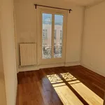 Appartement de 5714 m² avec 3 chambre(s) en location à PARIS