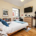 Rent 8 bedroom flat in West Midlands