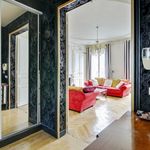 Appartement de 1100 m² avec 3 chambre(s) en location à Paris