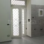 Rent 2 bedroom apartment of 55 m² in Napoli