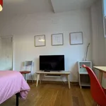 Rent a room of 150 m² in bilbao