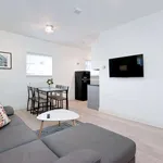 Rent 1 bedroom apartment in london