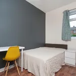 Rent 3 bedroom apartment in Edinburgh  West