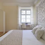 Rent a room in lisbon