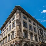 Rent 1 bedroom apartment of 55 m² in Florence