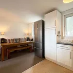 Rent 2 bedroom flat in Brighton