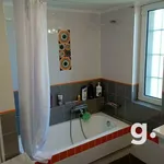 Rent 4 bedroom apartment of 200 m² in Γλυφάδα