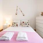 Rent 1 bedroom apartment in Porto