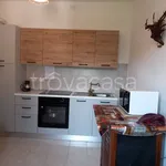 Rent 5 bedroom house of 155 m² in Maccagno con Pino e Veddasca