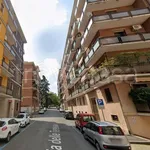 Affitto 3 camera appartamento di 95 m² in Piacenza