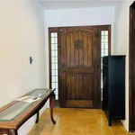 Rent 4 bedroom house of 174 m² in west hills