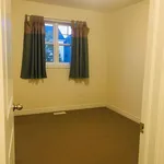 Rent 3 bedroom apartment of 281 m² in Peterborough (Northcrest)