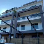 Affitto 2 camera appartamento di 67 m² in Dormelletto